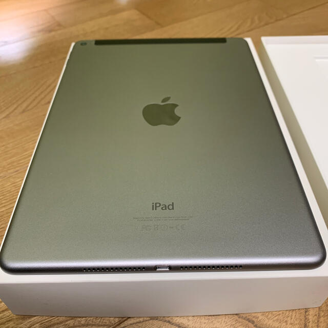 Apple - iPad Air2 wifi+cellular au 32GBの通販 by rs18's shop｜アップルならラクマ 超激得お得