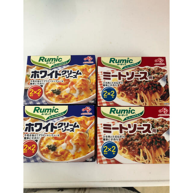 味の素(アジノモト)の専用！ルーミック　ミートソース &ホワイトソース　各2パック 食品/飲料/酒の食品(調味料)の商品写真