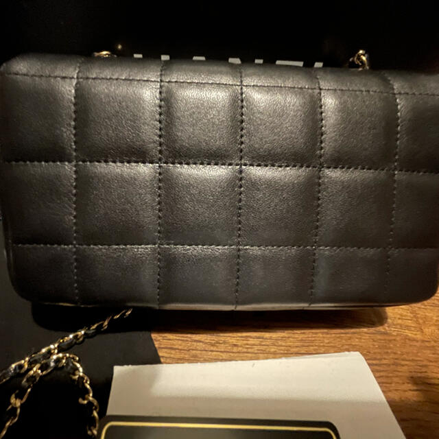 シャネル　CHANEL チェーンバッグ