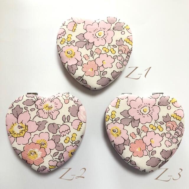 ❤️コンパクトミラー❤️Heart❤️