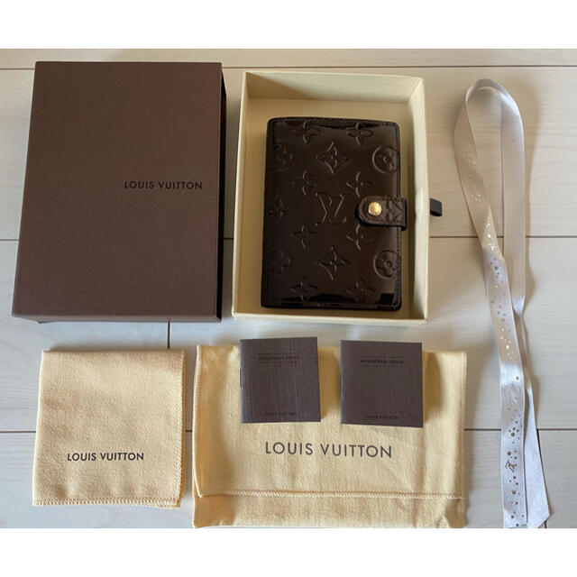 LOUIS VUITTON(ルイヴィトン)のLOUISVUITTON モノグラム　手帳カバー メンズのファッション小物(手帳)の商品写真