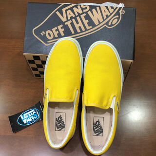 ヴァンズ(VANS)のVANS スリッポン　黄色　24.5cm (スニーカー)