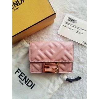 フェンディ(FENDI)のFENDI フェンディ Micro Trifold ナッパレザー 3つ折り財布(財布)