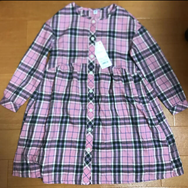 UNIQLO(ユニクロ)のユニクロ　ワンピース　110 キッズ/ベビー/マタニティのキッズ服女の子用(90cm~)(ワンピース)の商品写真