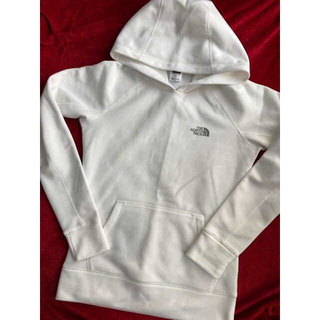 The North Face ノースフェイス パーカー 裏起毛 ホワイト 白 Xsの通販 By 次の発送は3月14日です ザノースフェイス ならラクマ The North Face ノースフェイス パーカー 裏起毛 ホワイト 白 Xsの通販 By 次の発送は3月14日です ザノースフェイス ならラクマ