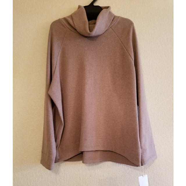 SCOT CLUB(スコットクラブ)のsoeur7 トップス🖤 定価9612円 レディースのトップス(カットソー(長袖/七分))の商品写真