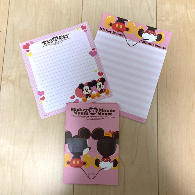 Disney(ディズニー)のディズニー　封筒　レターセット　まとめ売り ハンドメイドの文具/ステーショナリー(カード/レター/ラッピング)の商品写真