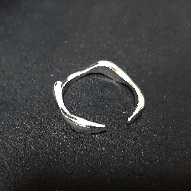 リング　指輪　メンズ　レディース レディースのアクセサリー(リング(指輪))の商品写真