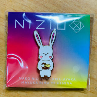 NiziU  make you happy(メキハピ)ピンバッジ ミイヒ(アイドルグッズ)