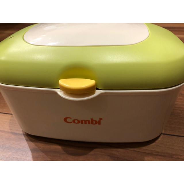 combi(コンビ)のコンビ　おしりふきウォーマー キッズ/ベビー/マタニティのおむつ/トイレ用品(ベビーおしりふき)の商品写真