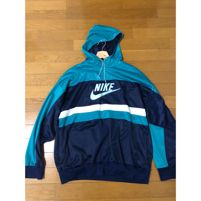 NIKE パーカートップス