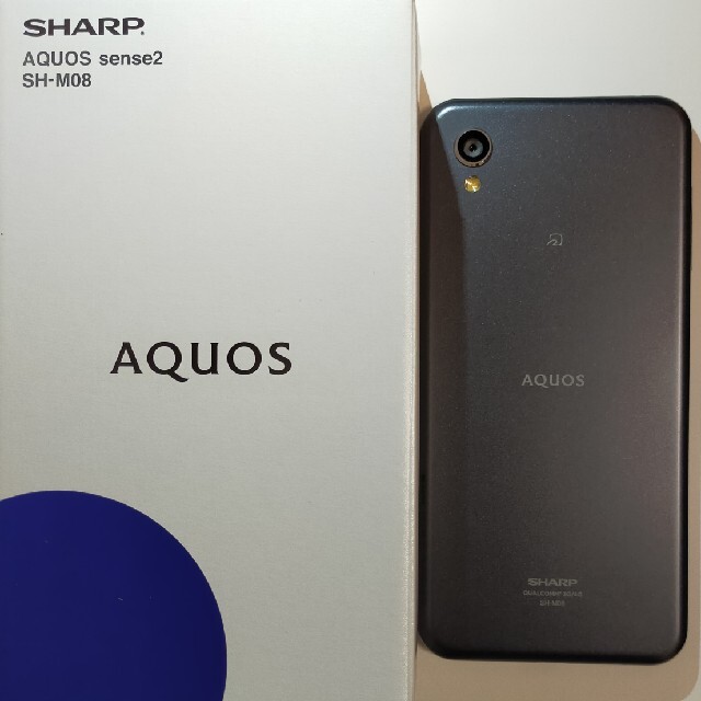 SHARP(シャープ)のSHARP AQUOS sense2 SH-M08 ニュアンスブラック スマホ/家電/カメラのスマートフォン/携帯電話(スマートフォン本体)の商品写真