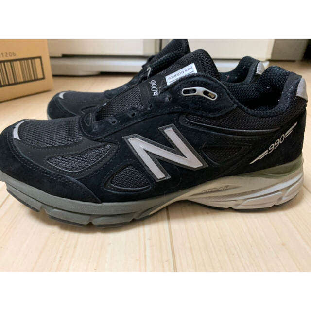 希少　new balance 990 v4 ニューバランス　ブラック