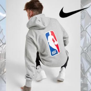 ナイキ(NIKE)の【お客様専用】Nike NBA logo overhead hoodie(パーカー)