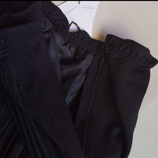 FRAY I.D(フレイアイディー)のELENDEEK サイドプリーツ リネンスカート 新品未使用☆タグつき レディースのスカート(ロングスカート)の商品写真