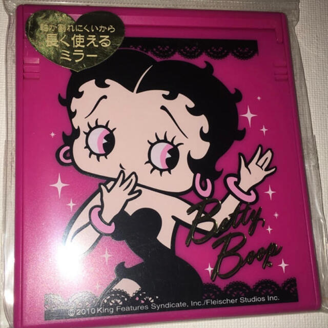 サンリオ(サンリオ)のBetty boop サンリオ　ベティブープ　スクエアミラー2010 貝印 レディースのファッション小物(ミラー)の商品写真