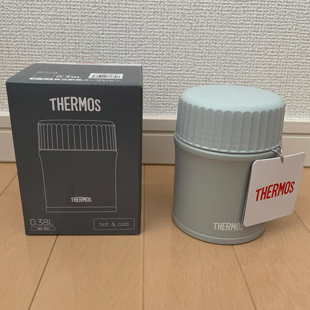 THERMOS(サーモス)の【ひょく様専用】THERMOS サーモス 真空断熱スープジャーライトグレー インテリア/住まい/日用品のキッチン/食器(弁当用品)の商品写真