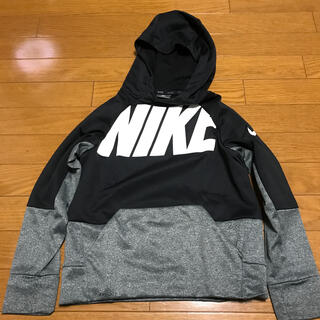 ナイキ(NIKE)のNIKE ジュニアパーカー(ジャケット/上着)