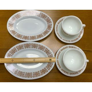 パイレックス(Pyrex)のオールドパイレックス  のカップ&ソーサーとお皿のセット(食器)