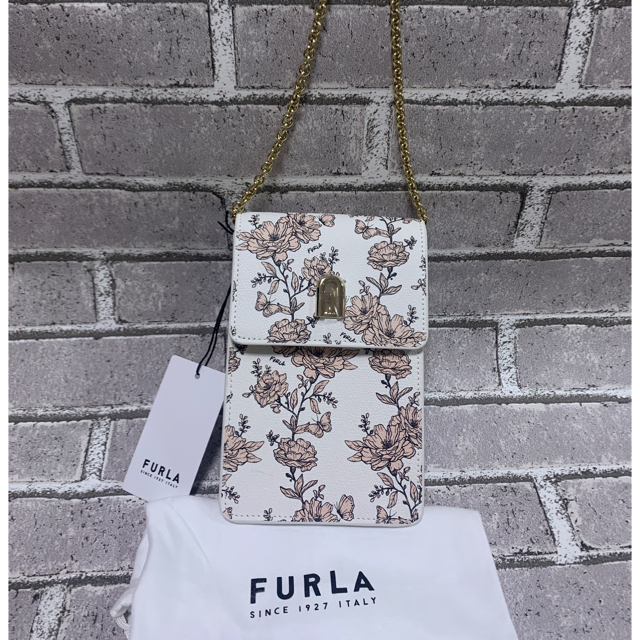Furla - フルラFURLA 1927ミニクロスボディバッグ花柄の通販 by