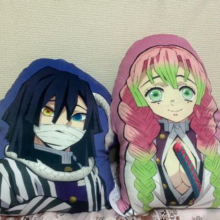 しまむら 鬼滅の刃 ダイカットクッション 伊黒小芭内 甘露寺蜜璃 おばみつ