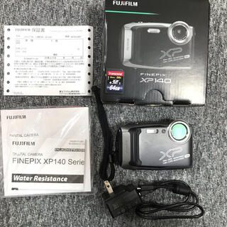 フジフイルム(富士フイルム)の【新古品 美品】 FUJIFILM FinePix XP140 防水カメラ 4K(コンパクトデジタルカメラ)