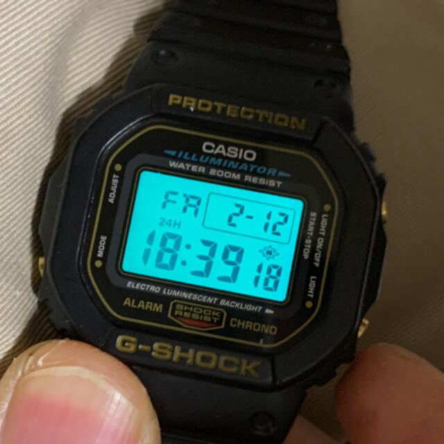 CASIO G−SHOCK DW-5600 ゴールド液晶　稼働品