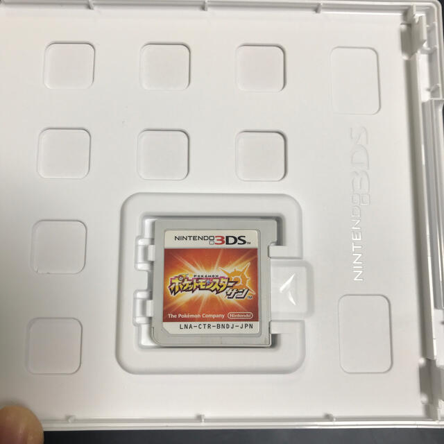 ニンテンドー3DS(ニンテンドー3DS)のポケットモンスター サン 3DS エンタメ/ホビーのゲームソフト/ゲーム機本体(携帯用ゲームソフト)の商品写真