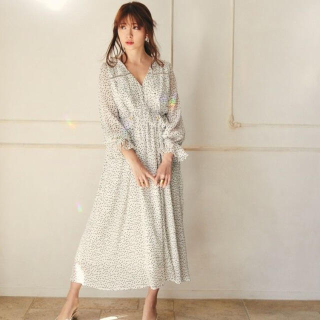 SNIDEL(スナイデル)の【Her lip to】polka dot long dress ワンピース レディースのワンピース(ロングワンピース/マキシワンピース)の商品写真