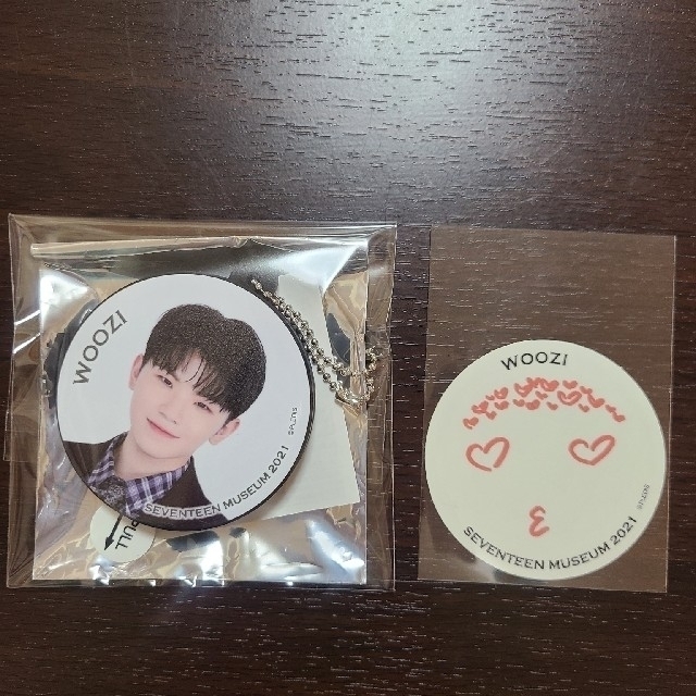 Seventeen Seventeen ミュージアム ウジ ボイスラバーキーホルダー ステッカーの通販 By Mai S Shop セブンティーンならラクマ Seventeen Seventeen ミュージアム ウジ ボイスラバーキーホルダー ステッカーの通販 By Mai S Shop セブンティーンならラクマ