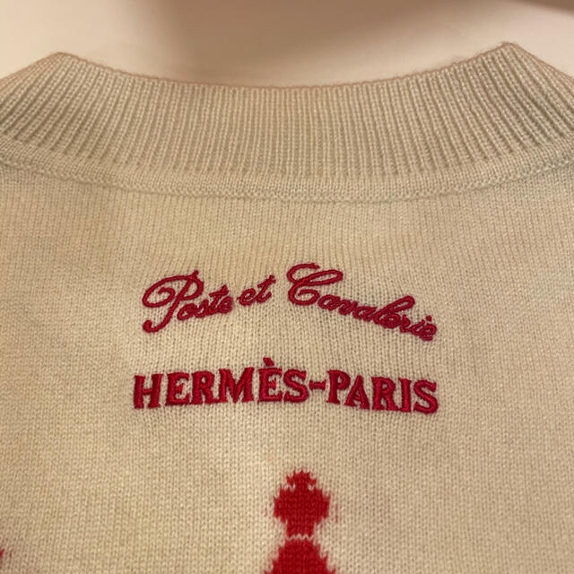 Hermes(エルメス)の専用のお品です。Hermès カシミア　ニット　春夏新作　新品✨　大人気　完売 レディースのトップス(カーディガン)の商品写真