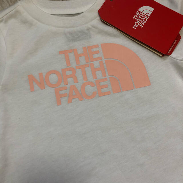 THE NORTH FACE(ザノースフェイス)のchichan様　専用　ノースフェイス　キッズ　ロゴTシャツ　ピンク　85cm キッズ/ベビー/マタニティのベビー服(~85cm)(Ｔシャツ)の商品写真