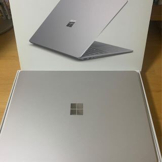 マイクロソフト(Microsoft)のsurface laptop2 (ノートPC)