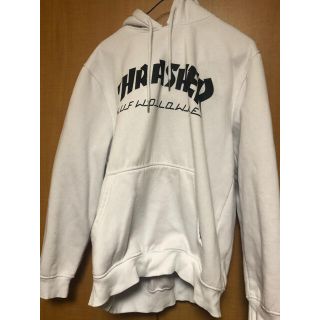 THRASHER×HUF白パーカー