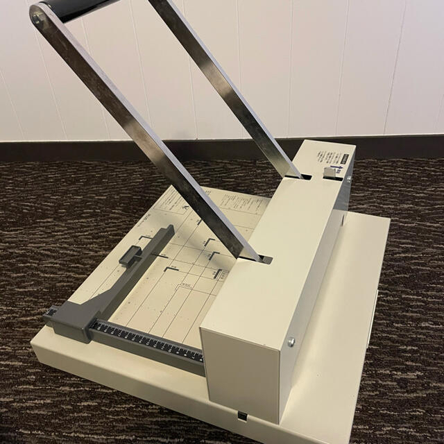 プラス 断裁機 PK-513L インテリア/住まい/日用品 オフィス用品 www
