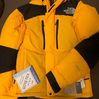 ザノースフェイス(THE NORTH FACE)のバルトロ　サミットゴールド　新品(ダウンジャケット)