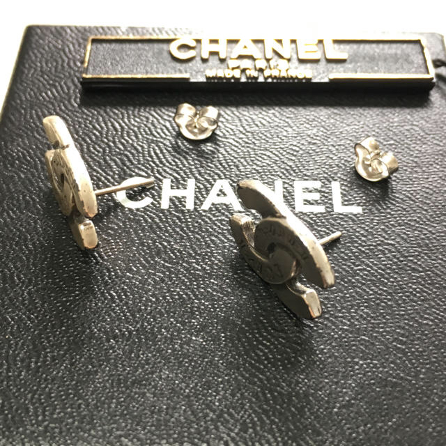 CHANEL(シャネル)の正規品 CHANEL ピアス レディースのアクセサリー(ピアス)の商品写真