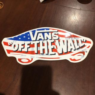 ヴァンズ(VANS)の大きめステッカー VANS 　シール　スケボー　スノボー　スケーター(スケートボード)