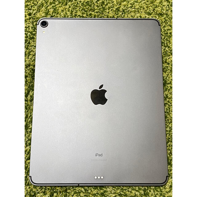 iPad(アイパッド)のiPad Pro12.9インチ(第3世代/2018年モデル) スマホ/家電/カメラのPC/タブレット(タブレット)の商品写真