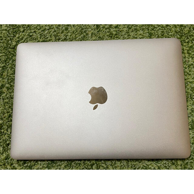 （215）MacBook 12インチ2016 m5/8GB/SSD 512GB