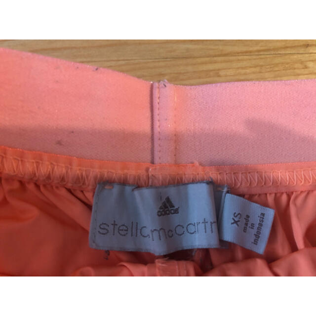 adidas by Stella McCartney(アディダスバイステラマッカートニー)のステラマッカートニー アディダス ランニングパンツ オレンジ サイズXS S/M スポーツ/アウトドアのランニング(ウェア)の商品写真