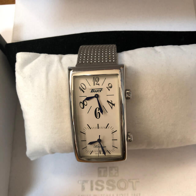 TISSOT(ティソ)のティソ　腕時計　メンズ　ユニセックス　バナナウォッチ　デュアルタイム　シルバー メンズの時計(腕時計(アナログ))の商品写真