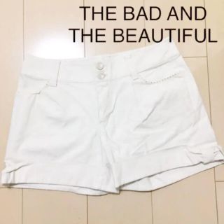 ジルスチュアート(JILLSTUART)のTHE BAD AND THE BEAUTIFUL ショートパンツ(ショートパンツ)