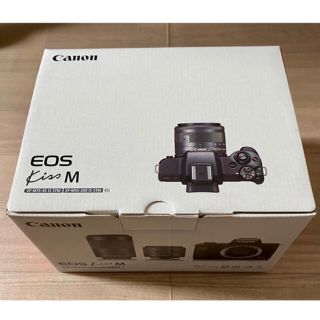 キヤノン(Canon)の新品未使用 EOS Kiss M・ダブルズームキット・ブラック(デジタル一眼)