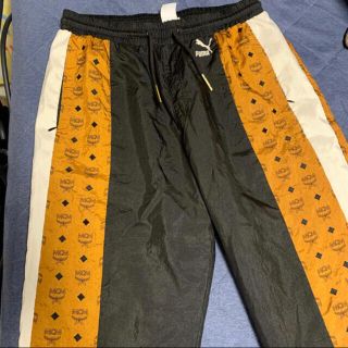 エムシーエム(MCM)のLサイズ PUMA X MCM TRACK PANTS Lサイズトラックパンツ(その他)