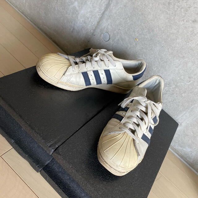 adidas(アディダス)のアディダス オリジナル スーパースター 80s 復刻モデル メンズの靴/シューズ(スニーカー)の商品写真