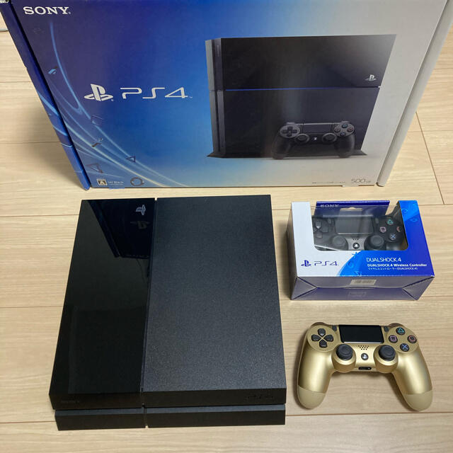 【美品ソフト付き】PlayStation4 本体 CUH-1100AB01