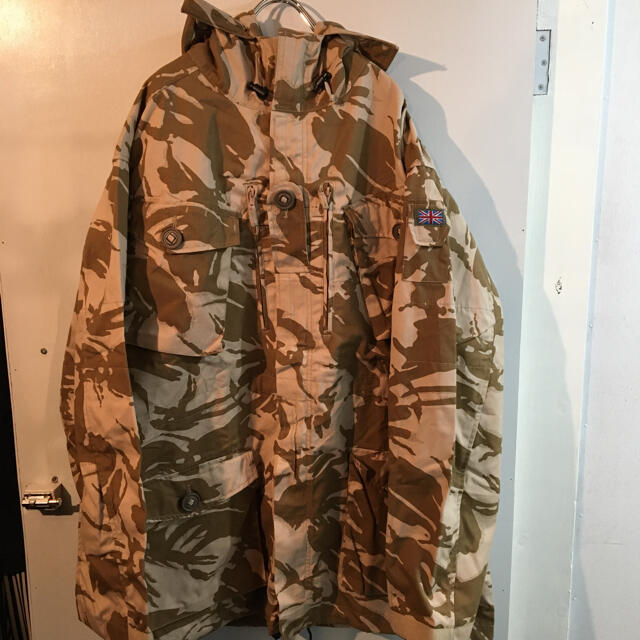 デッドストック品＊未使用ヨーロッパ古着イギリス軍迷彩ジャケット(L)ヴィンテージ メンズのジャケット/アウター(ミリタリージャケット)の商品写真