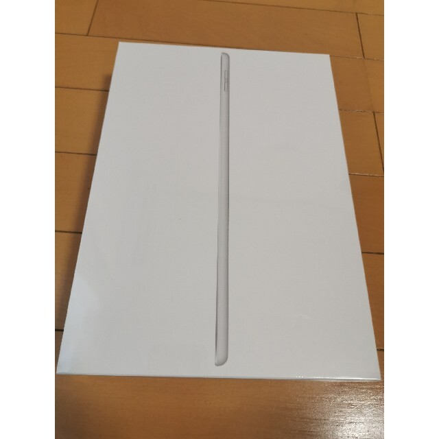 新品未開封品 iPad 10.2 32gb 第8世代 シルバー MYLA2J/A