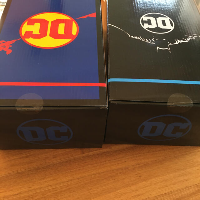 DC(ディーシー)のDC BE@RBRICK スーパーマン バットマン 400％ ベアブリック エンタメ/ホビーのフィギュア(その他)の商品写真